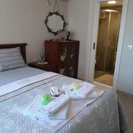 Апартаменты 1 Min To Kordon, Newly Renovated Измир