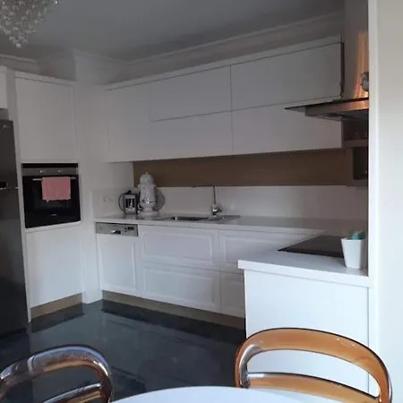 1 Min To Kordon, Newly Renovated Apartment *